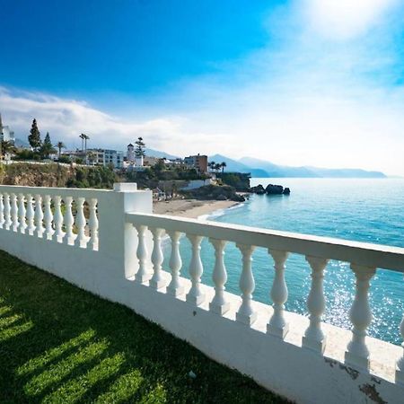 Palmeras 9 Menyber Nerja Exterior photo